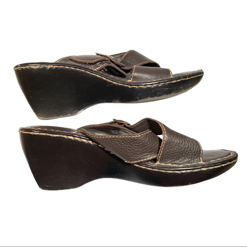 B.O.C. Leather CrissCross Buckle Slip Sandal Wedge Shoe Flat - Picture 4 of 6